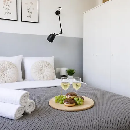Apartamento Lumina I 2-room With Balcony I Ac I Near Palace Of Culture And Science