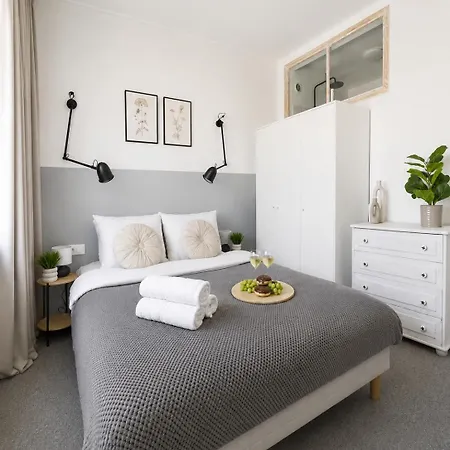 Lumina I 2-room With Balcony I Ac I Near Palace Of Culture And Science *