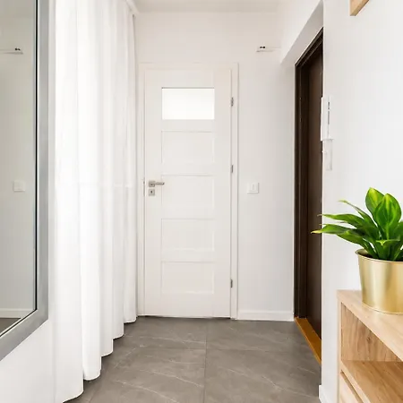 Apartamento Lumina I 2-room With Balcony I Ac I Near Palace Of Culture And Science *